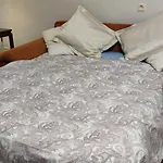 Apartamentos Serrallo, Parking gratuito y cocina, Alhambra y playa