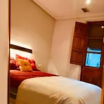 Fantastica Vivienda En El Pleno Corazon De Granada