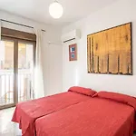 Modern Apartment In The Heart Of Granada