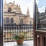 Bright And Elegant Gran Via Apartments