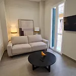 Navas 101 Cosmopolitan Loft