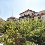 Bright & Elegant City Centre 3 Bedroom Apartment