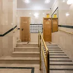 Center Deluxe II