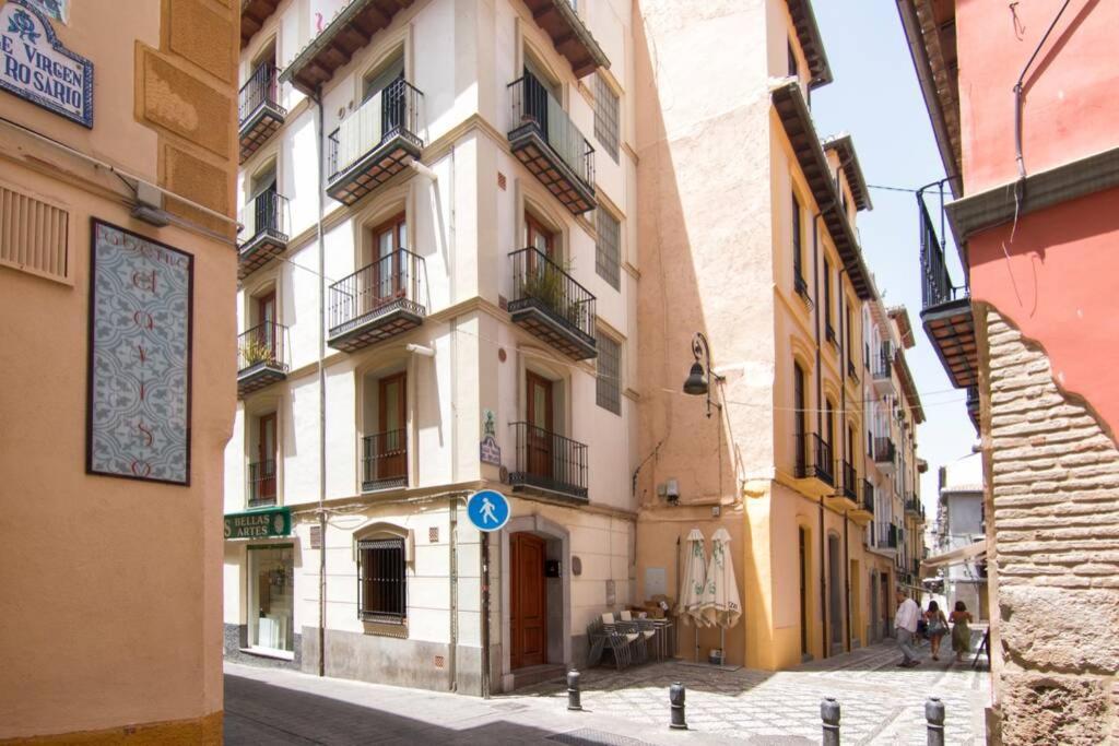 Rosarioseis Alhambra *