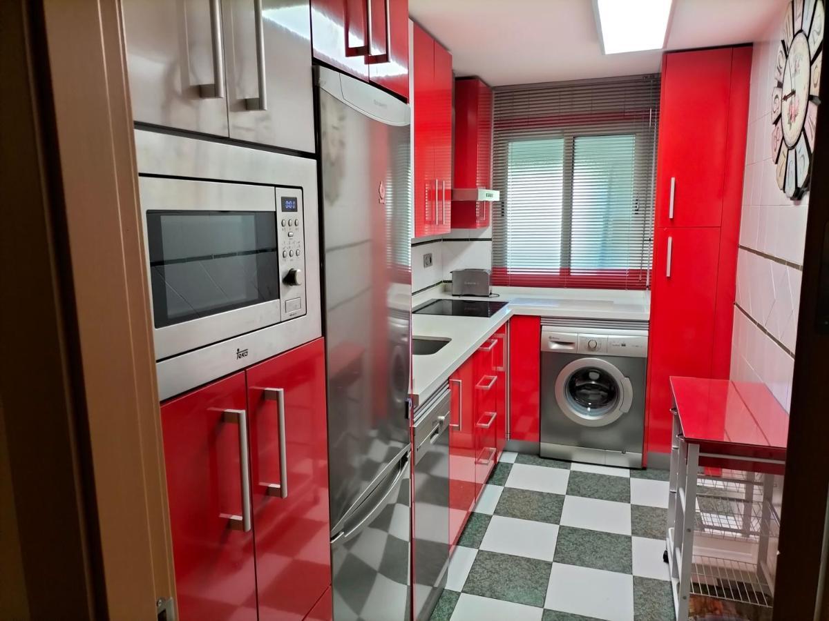 Piso Turístico En Granada. Zona Palacio Deportes Apartamento Granada