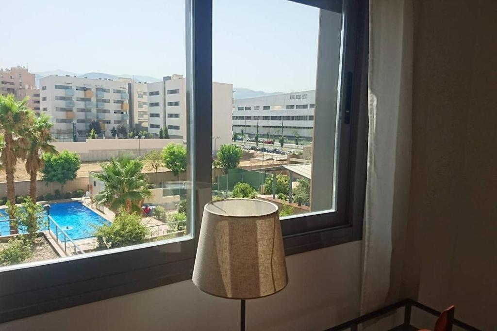 Apartamento Piso Centro De Junto Al Metro Granada