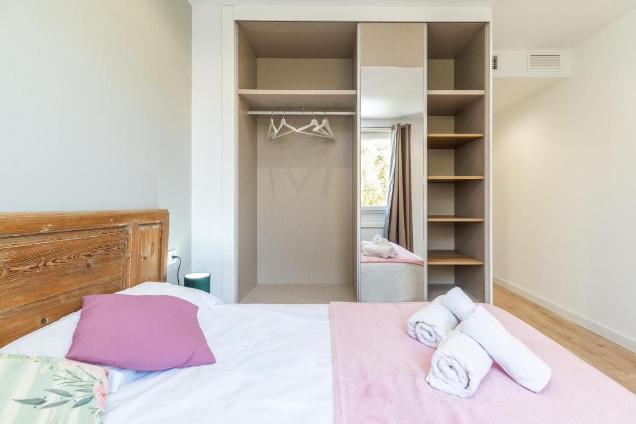 Moderno En Centro De Apartamento Granada