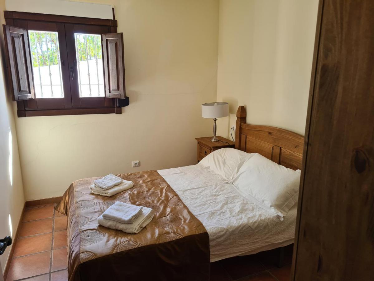 Cortijo Viva La Vida Bed and breakfast *