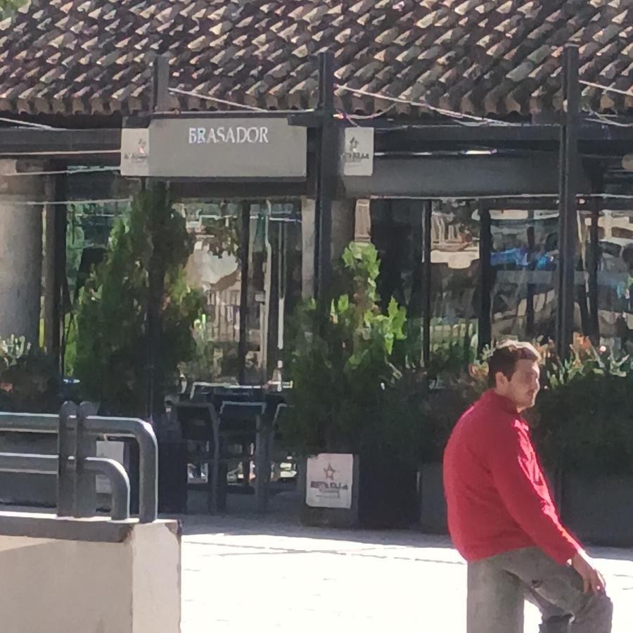 Piso En El Centro De Con Garaje Incluido Gratis * Granada
