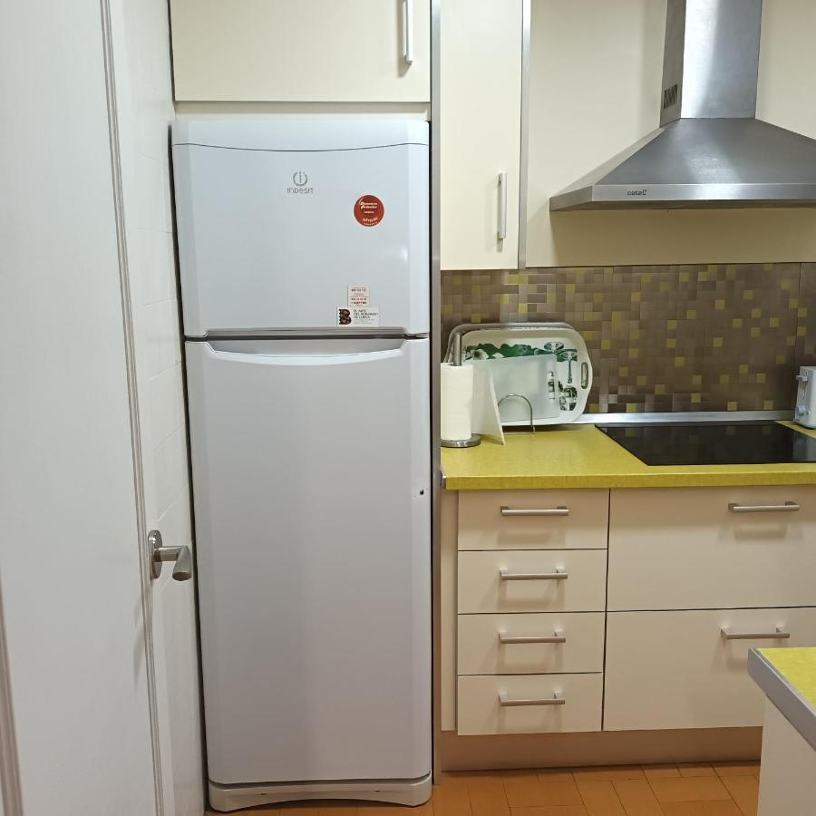 Piso En El Centro De Con Garaje Incluido Gratis * Granada