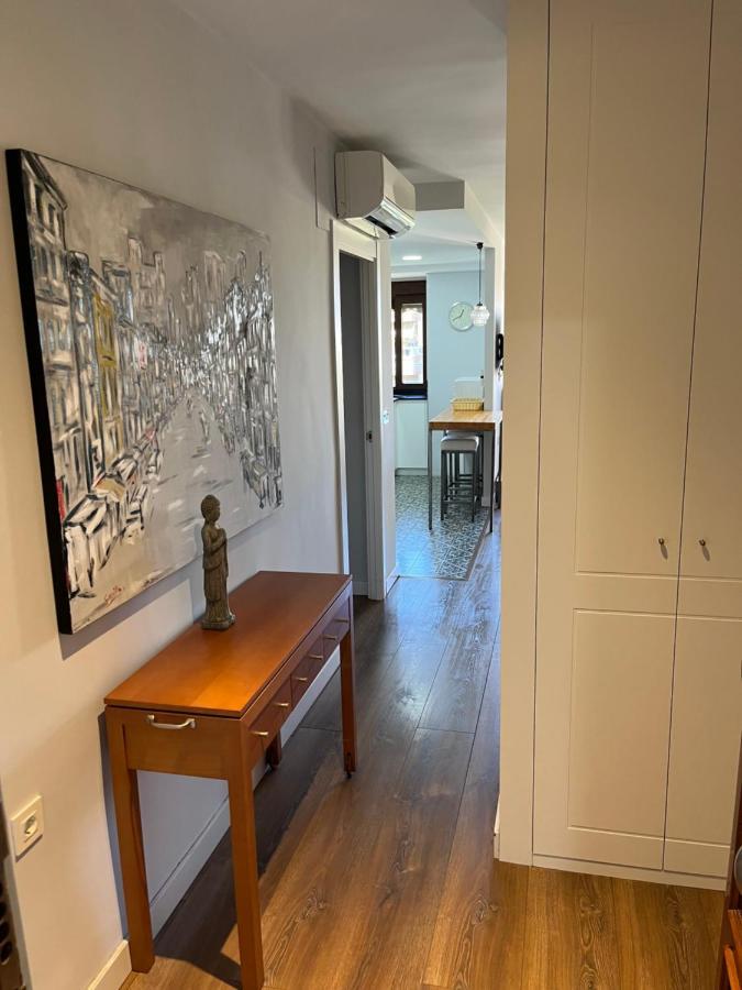 Apartment Piso Junto Palacio Congresos Y Metro, Centrico Con Piscina *