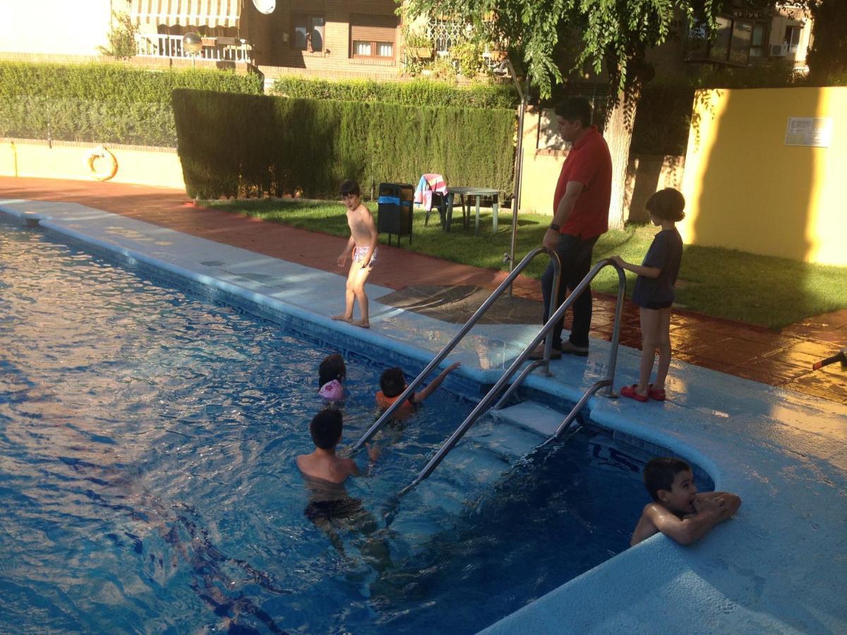 Apartment Piso Junto Palacio Congresos Y Metro, Centrico Con Piscina Granada