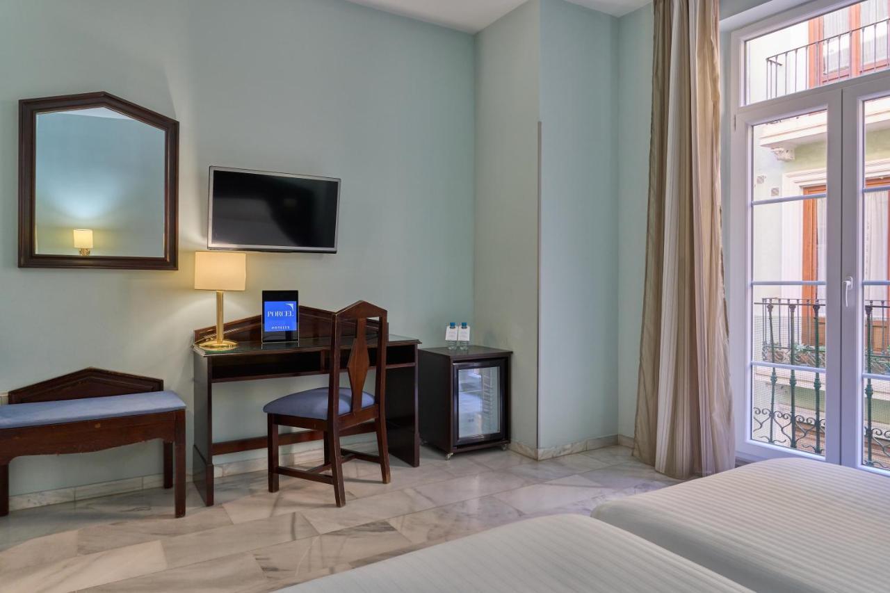 Hotel Porcel Navas 3*
