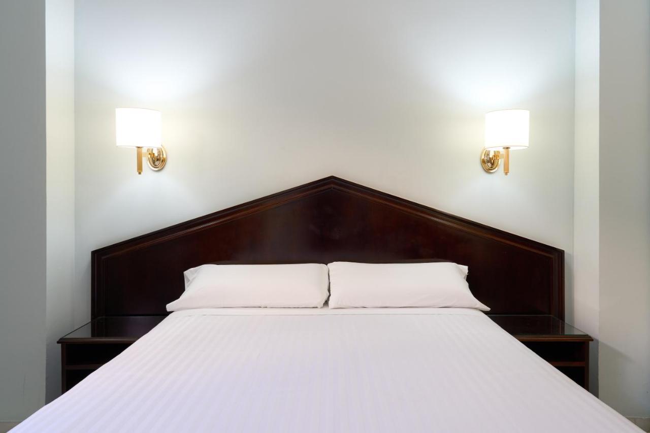 Porcel Navas 3* Granada
