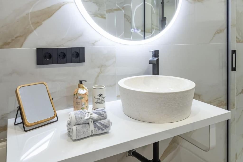 Luxury De Conde Cifuentes *