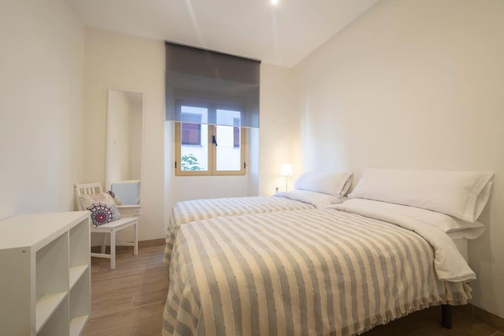 Hogar Del Lirio Apartment Granada