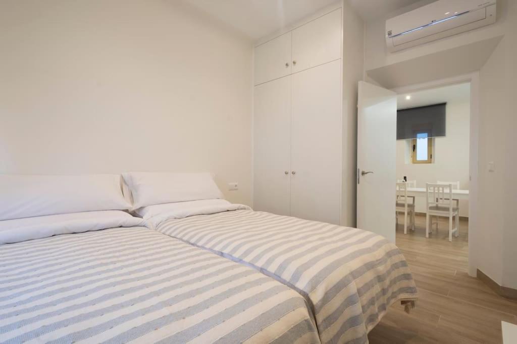 Hogar Del Lirio Apartment