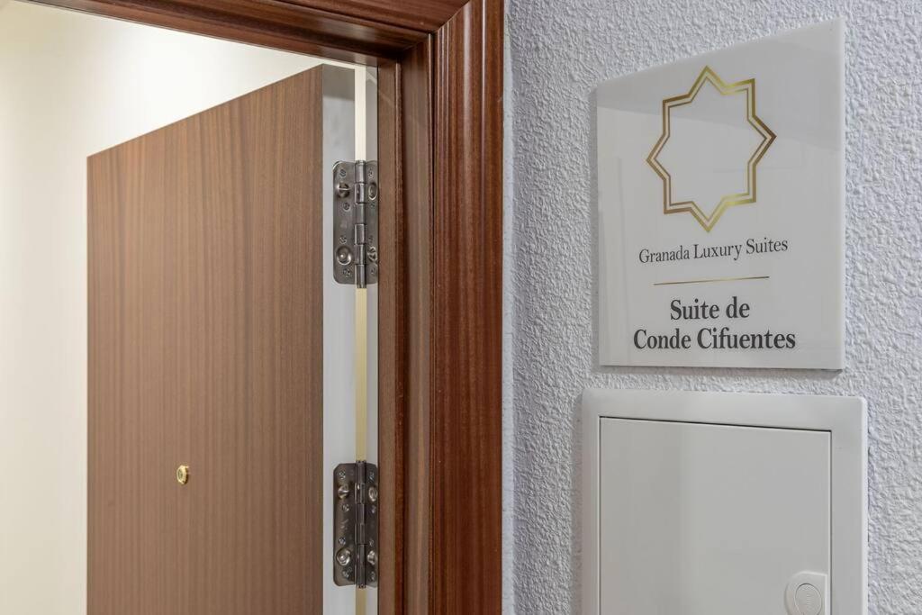 Luxury De Conde Cifuentes Apartment *
