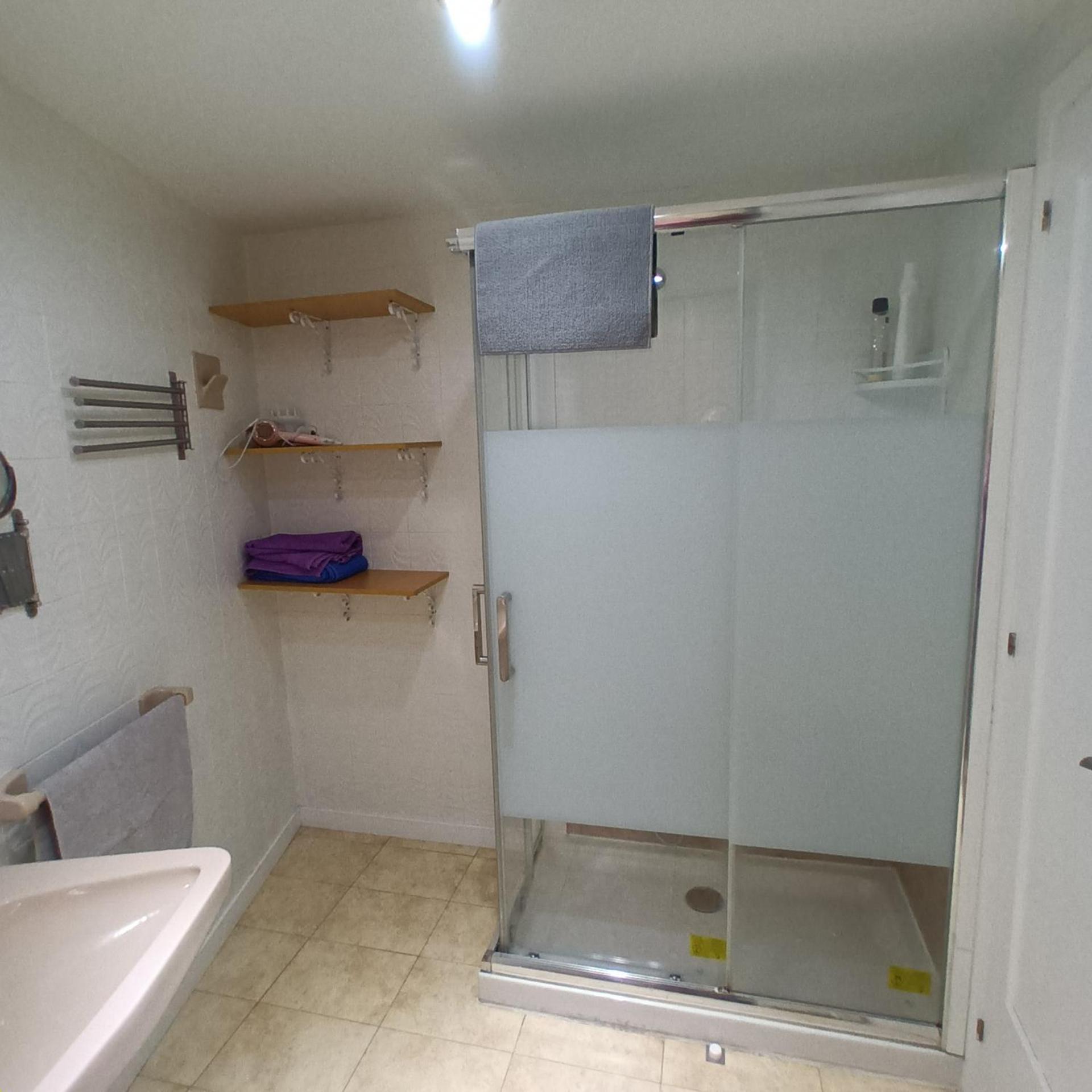 Piso En El Centro De Con Garaje Incluido Gratis