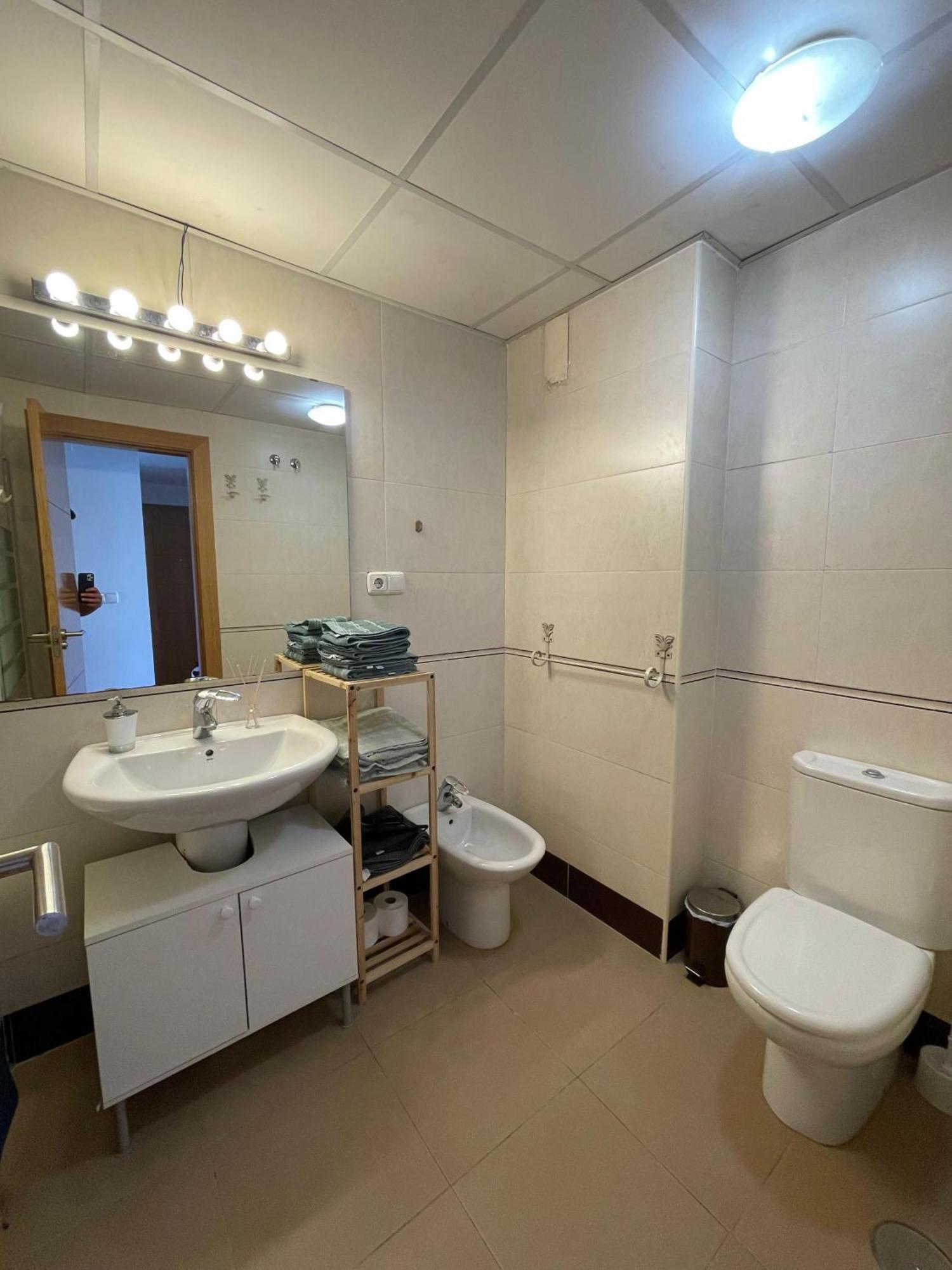 Piso Centro De Junto Al Metro Apartamento