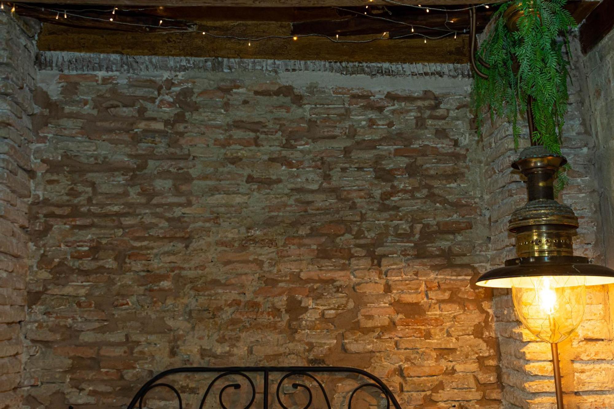Correo Viejo De Apartamento Granada