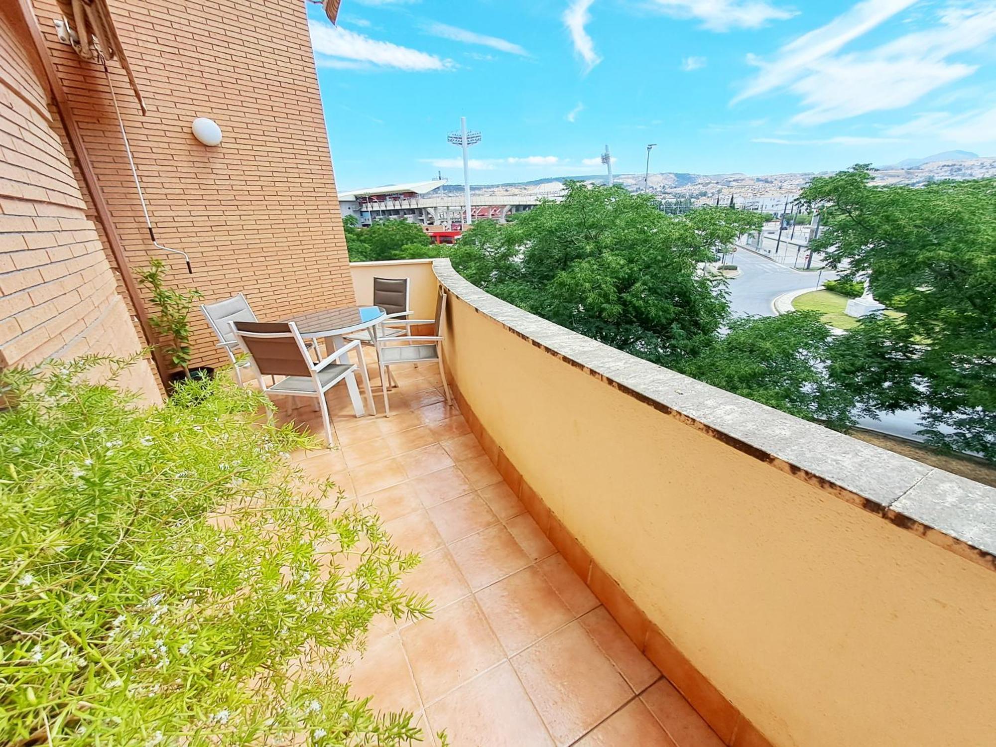 Luminoso Apartamento A 10 Minutos Del Centro Apartment