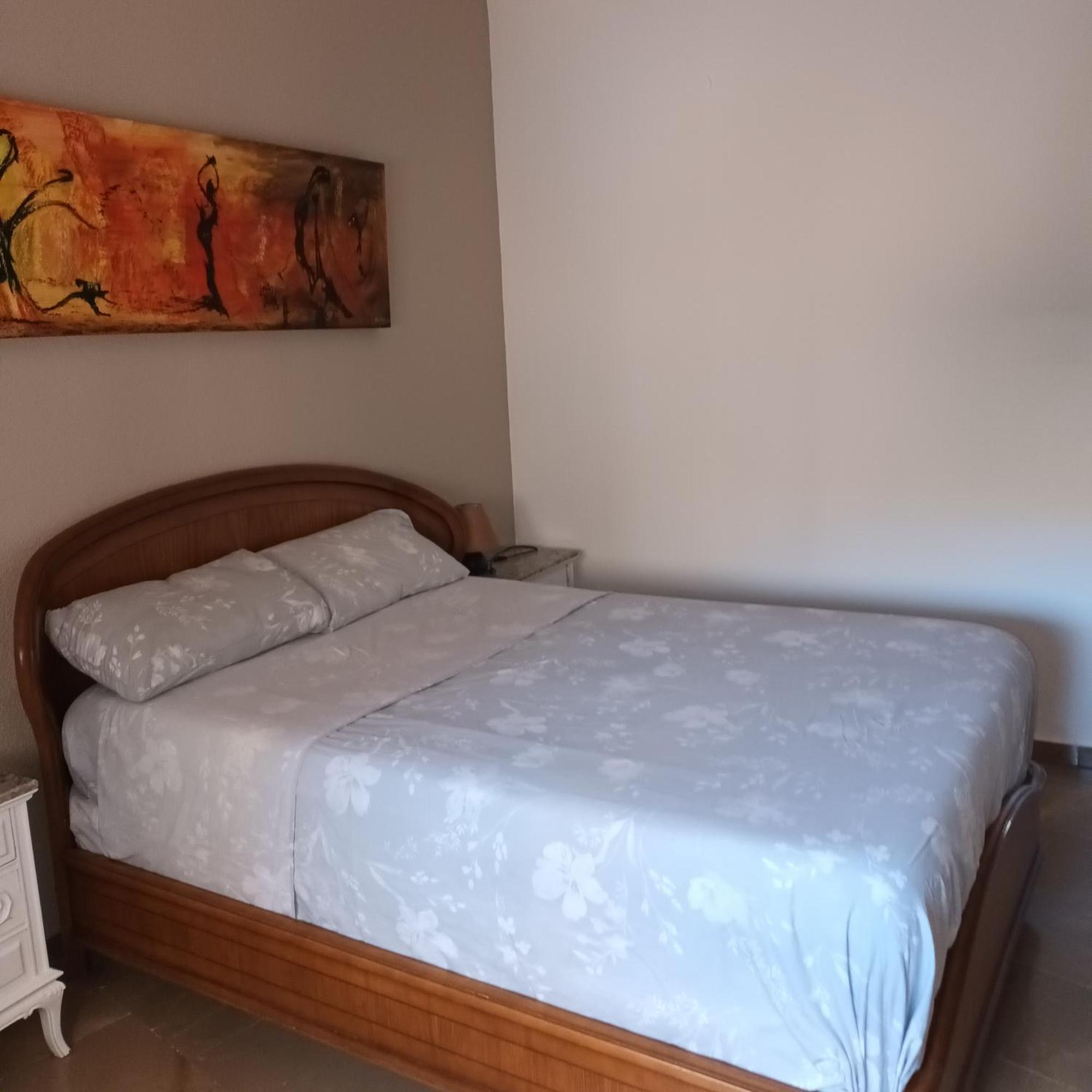 Piso En El Centro De Con Garaje Incluido Gratis Apartamento