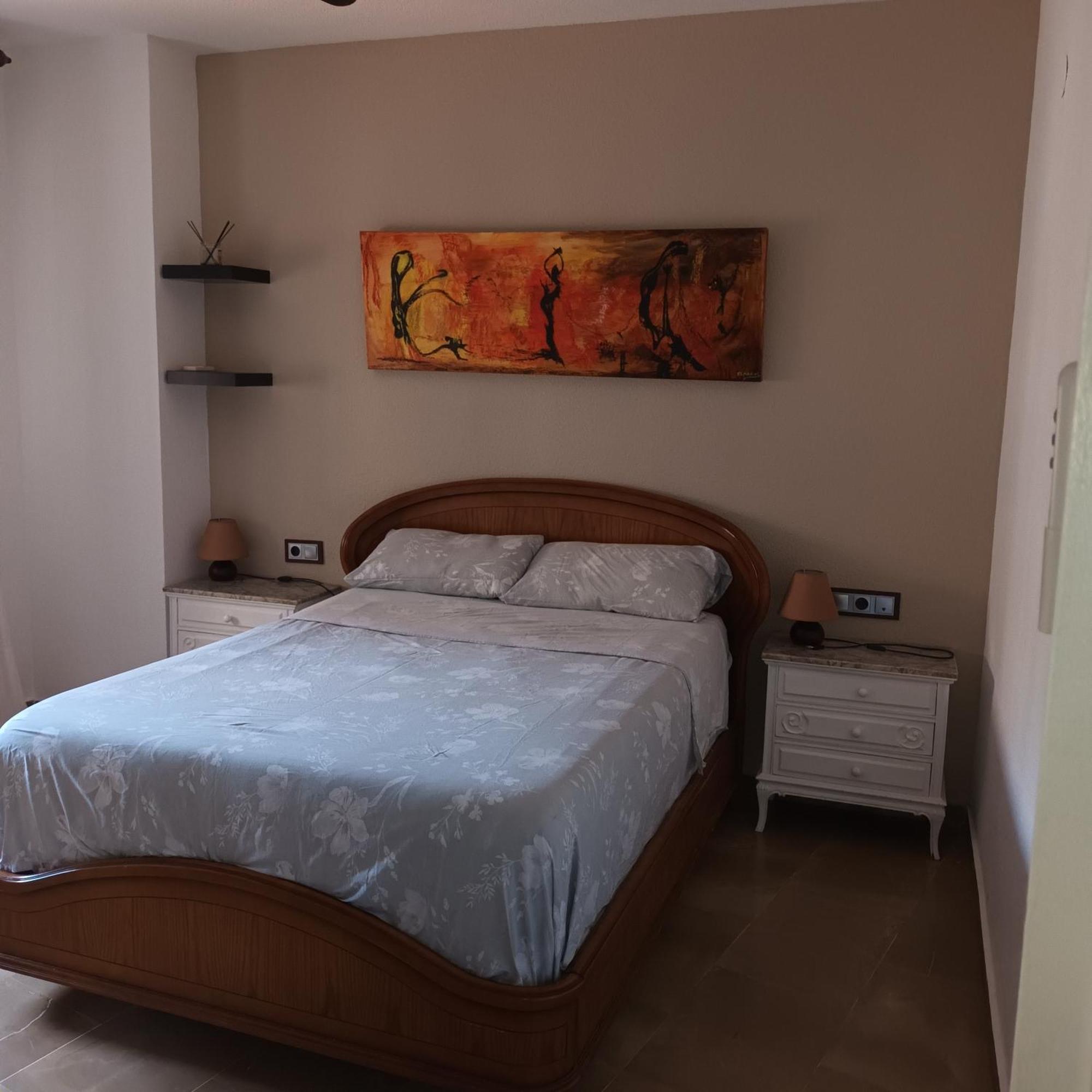 Piso En El Centro De Con Garaje Incluido Gratis Apartamento