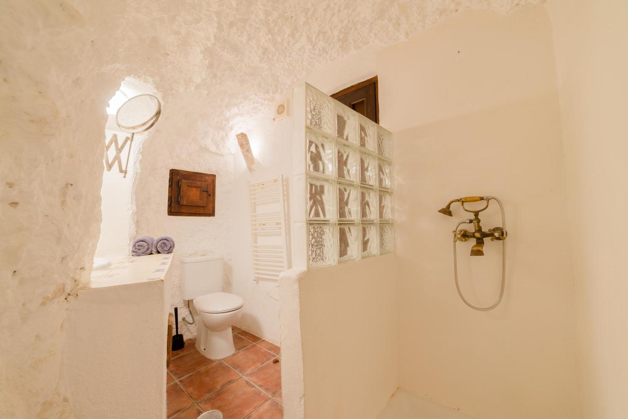 Trendyhomes Alhambra Cueva *