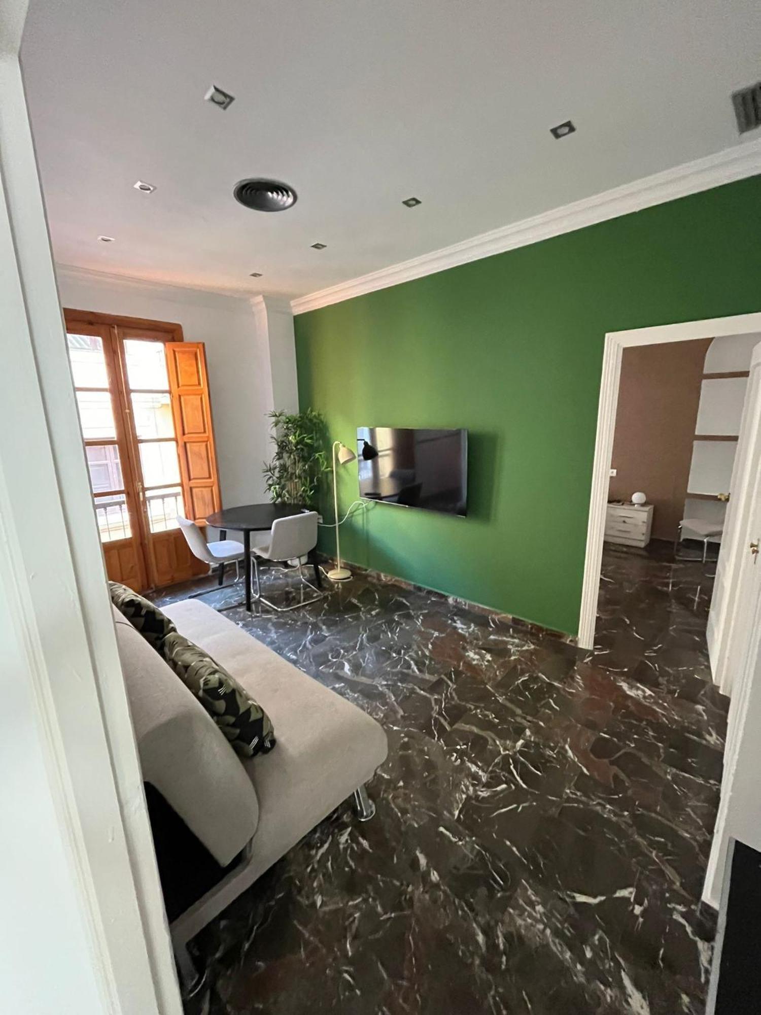 Qh Ayuntamiento Apartment Granada