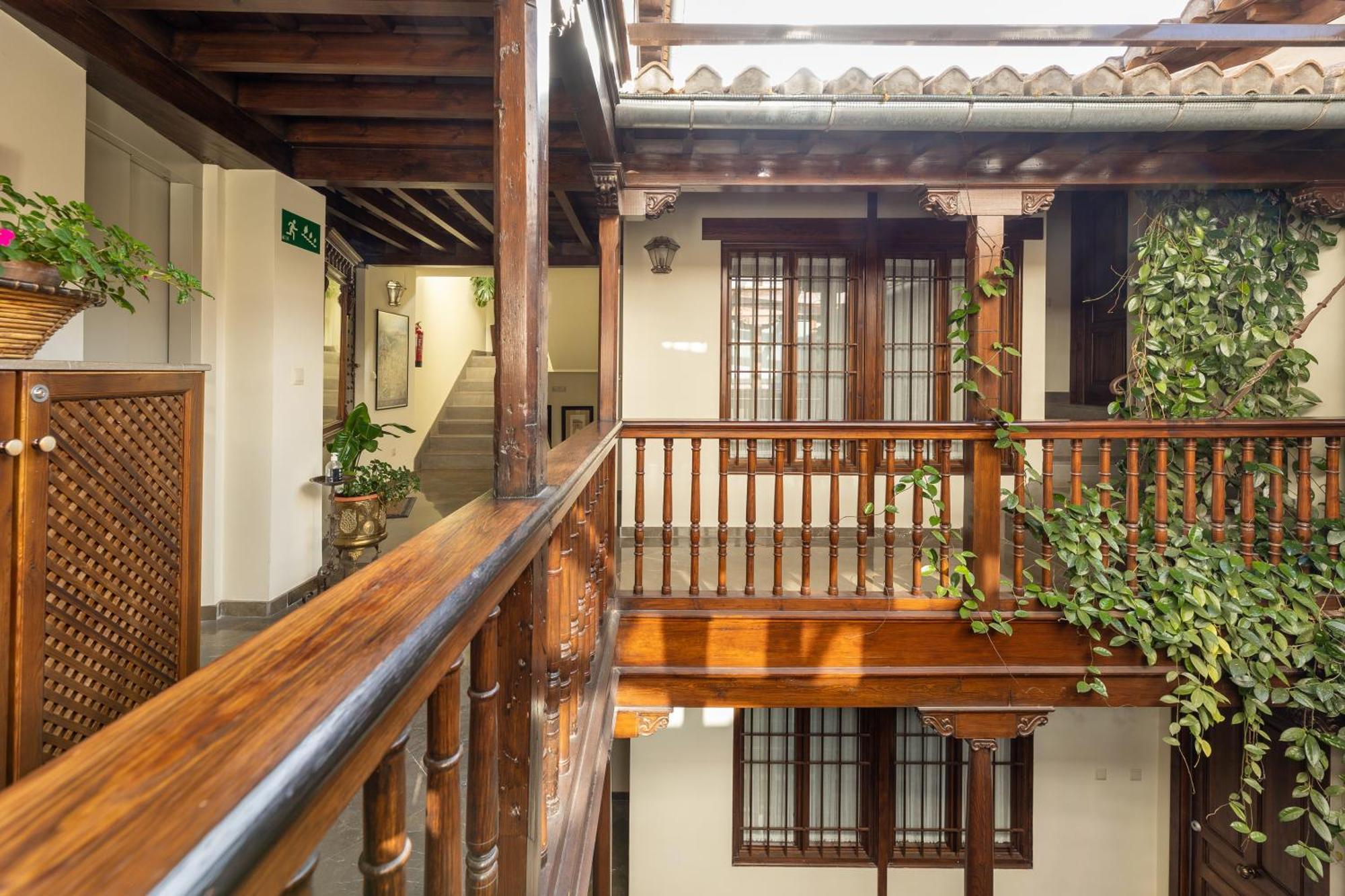 En Pleno Centro, Aljibe Rodrigo Del Campo 2c Apartamento