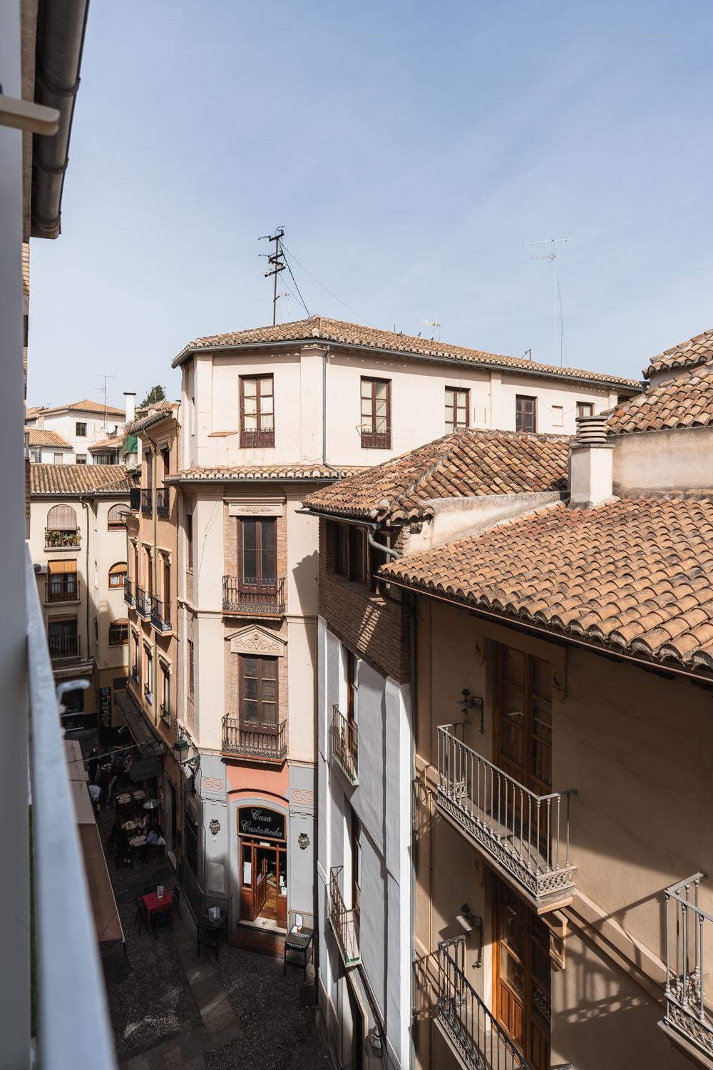 Tuguest Placeta Silleria *