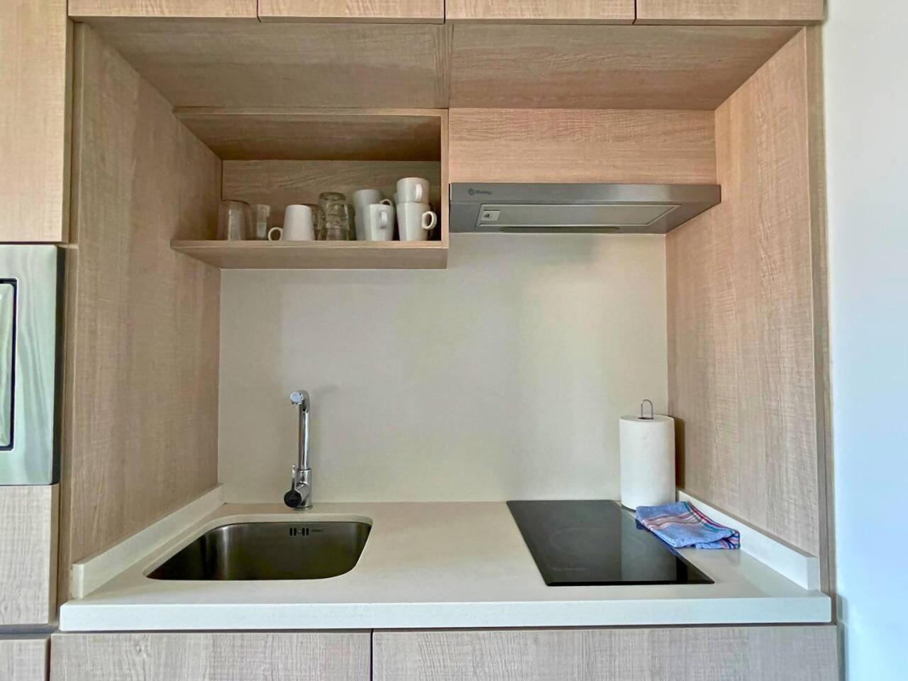 Home4u Con Cochera Apartamento