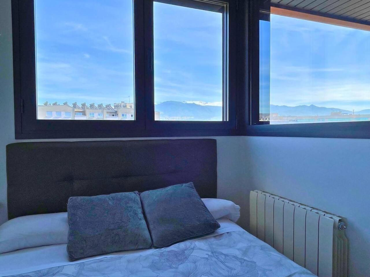 Home4u Con Cochera Apartamento Granada