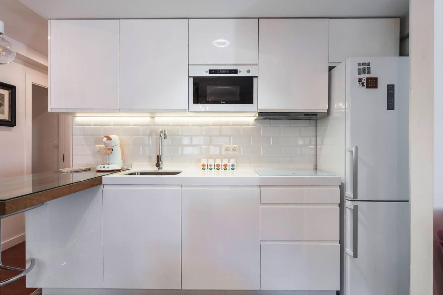 Home4u Congresos Apartment *