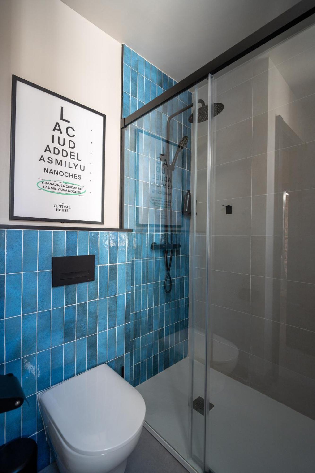 Hostal The House Elvira Granada