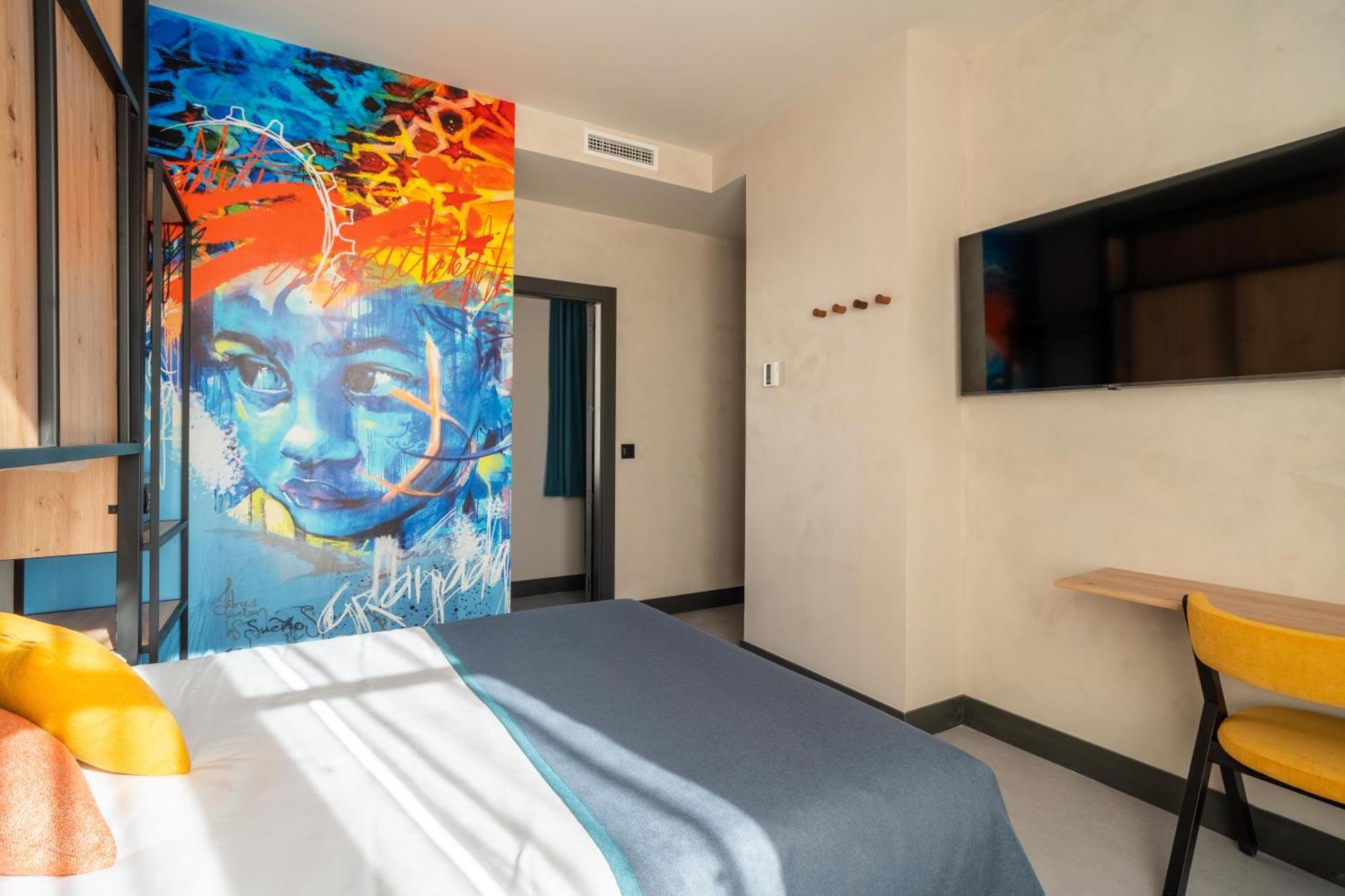 Hostal The House Elvira Granada