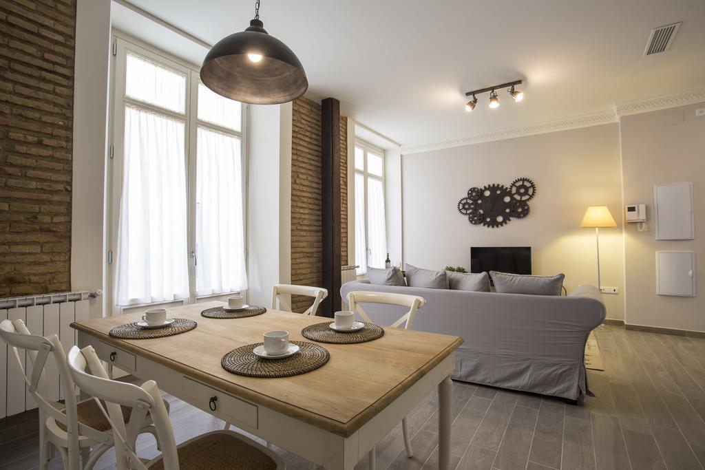 Apartamento Petit Palais 1829 *