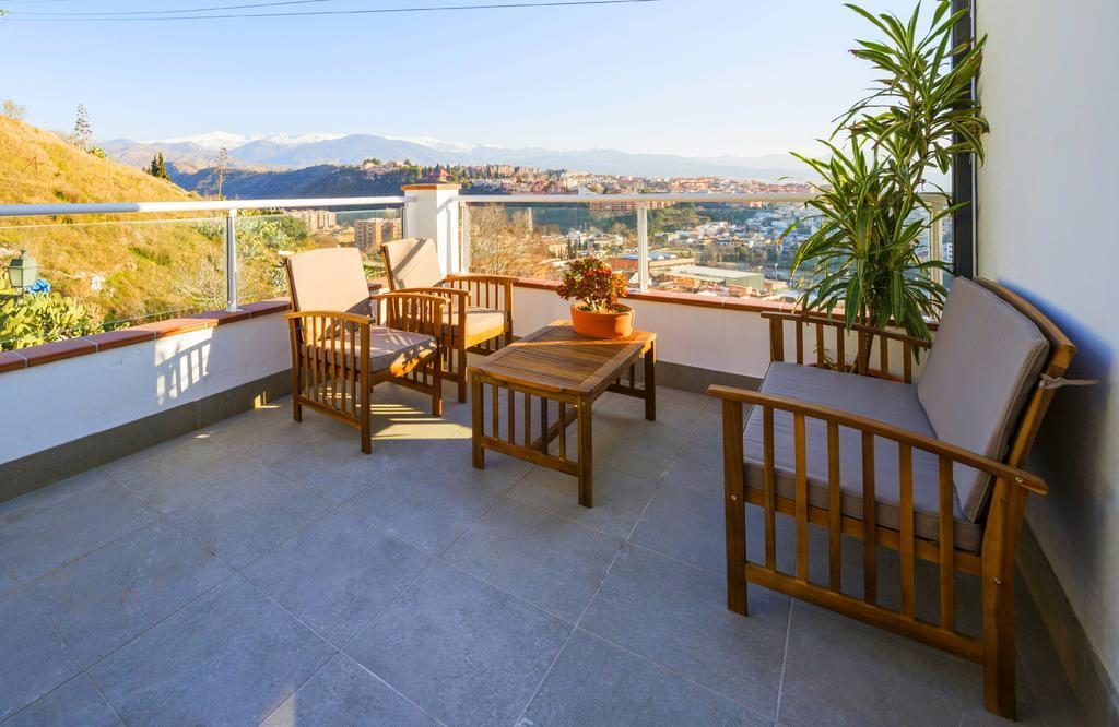 Balcon De Apartamento *
