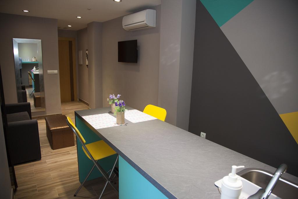 Kasa Kata Apartment