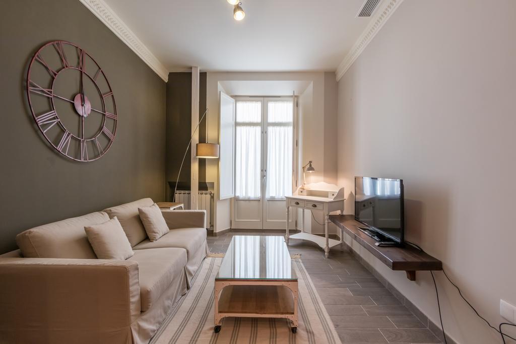Apartamento Petit Palais 1829 *