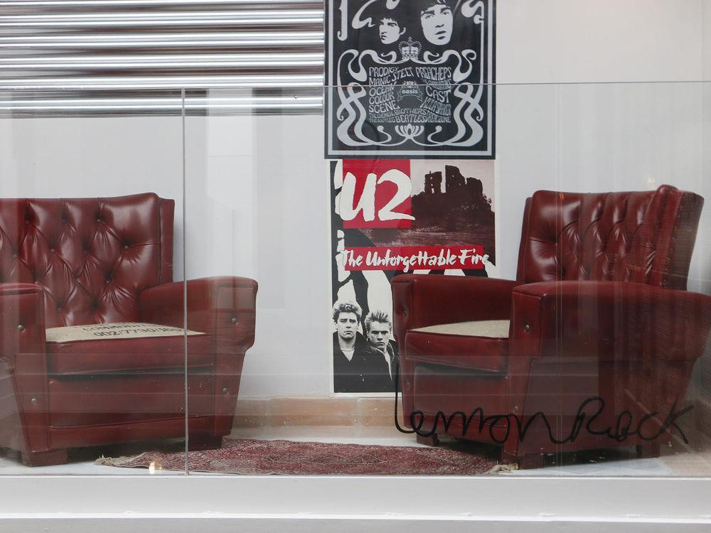 Hostal Lemon Rock *