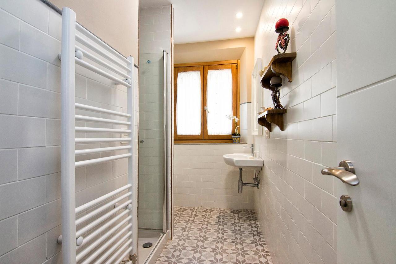 Bright & Elegant Centre 3 Bedroom Apartment
