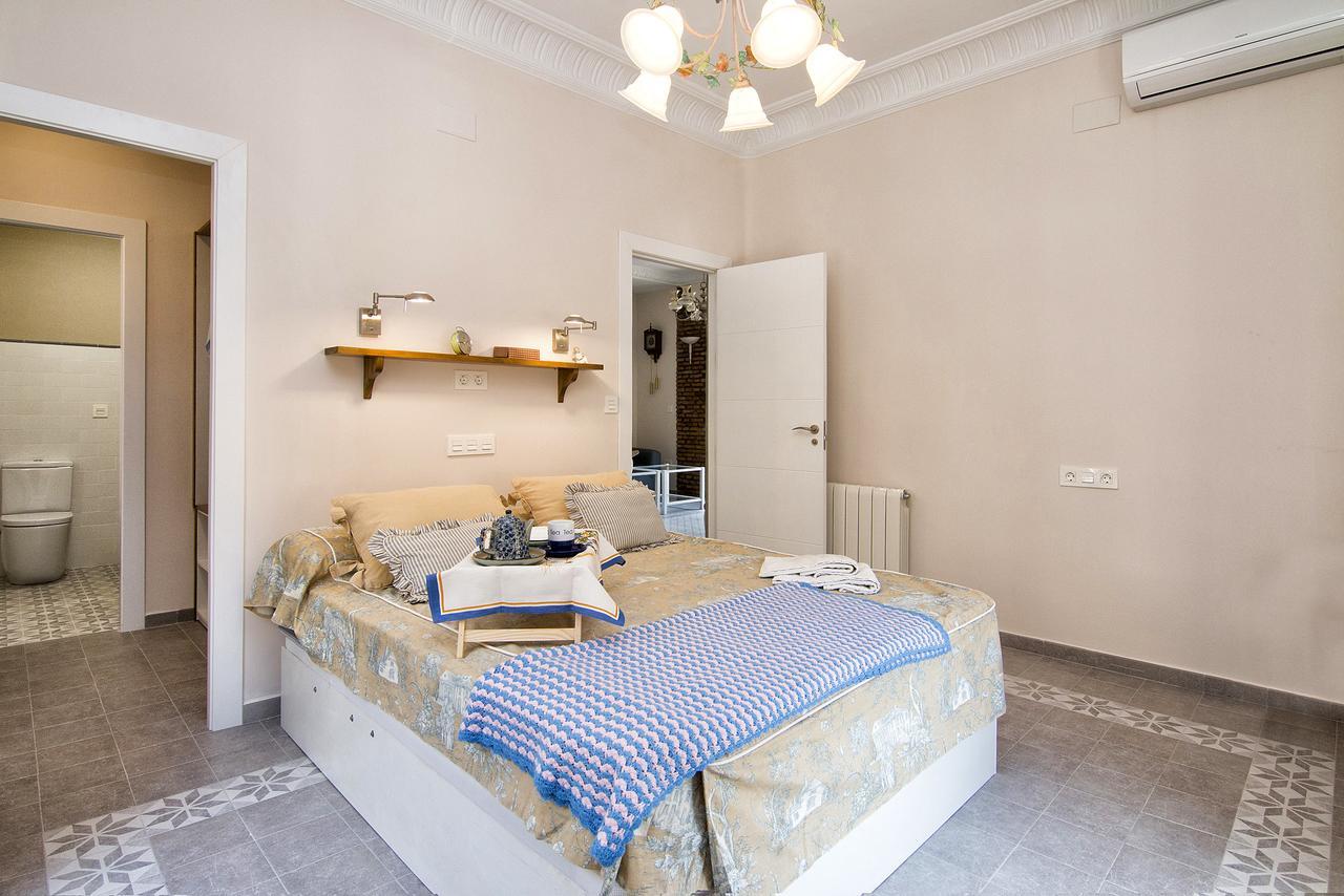Bright & Elegant Centre 3 Bedroom Apartment Granada