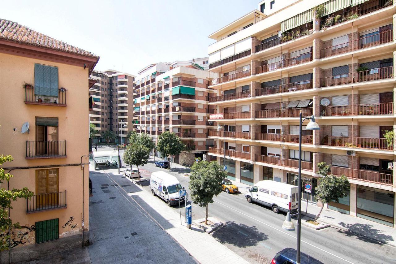 Bright & Elegant Centre 3 Bedroom