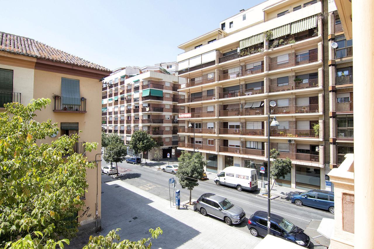 Bright & Elegant Centre 3 Bedroom Granada