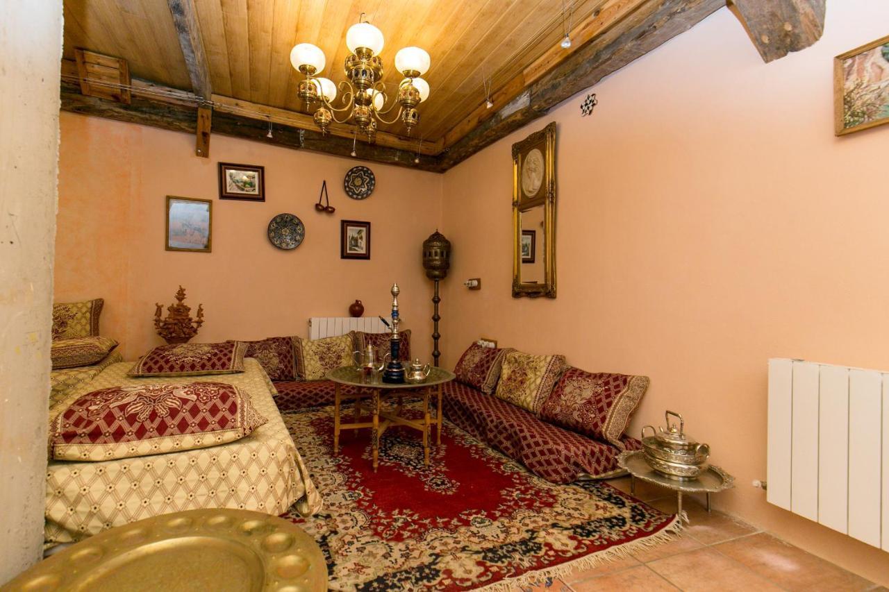 Charming Andalusian House - Free Parking Granada