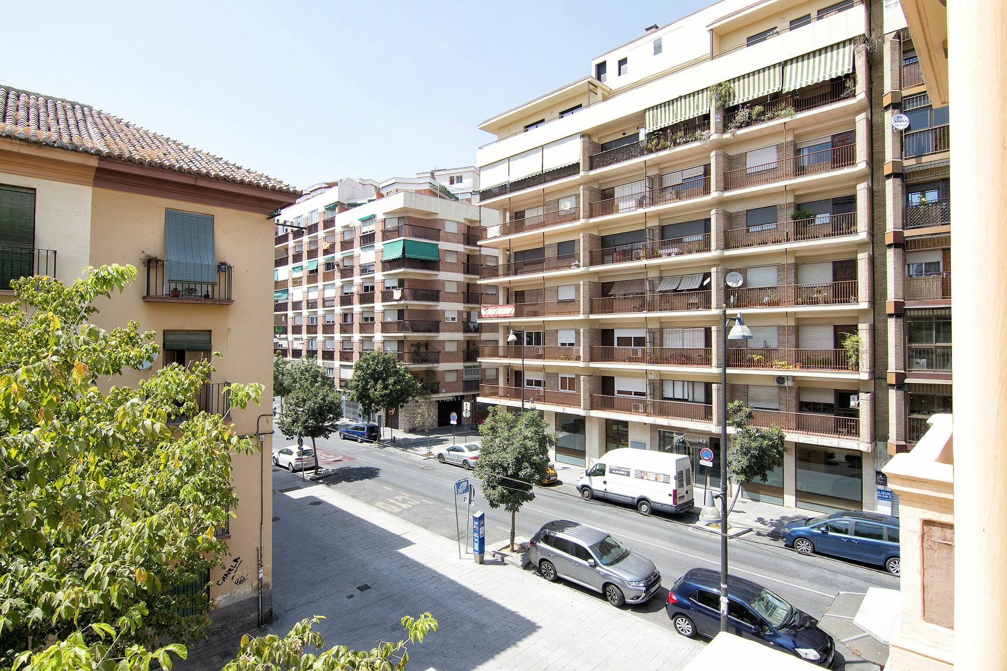 Bright & Elegant Centre 3 Bedroom Granada