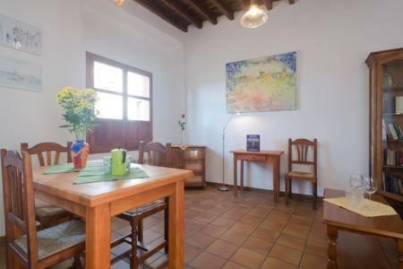 Spacious Sunny And Quiet Albayzin Apartment *