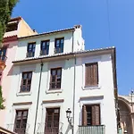 Los Lobos Suites Apartamentos